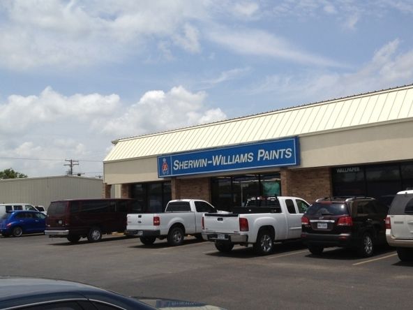 Creekside Plaza: 900 S 77 Sunshine Strip, Harlingen, TX 78550